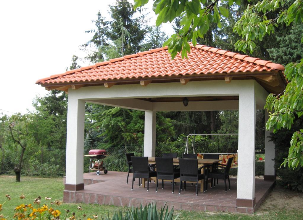 Barcza Vendeghaz Hotel Balatonfüred Екстериор снимка