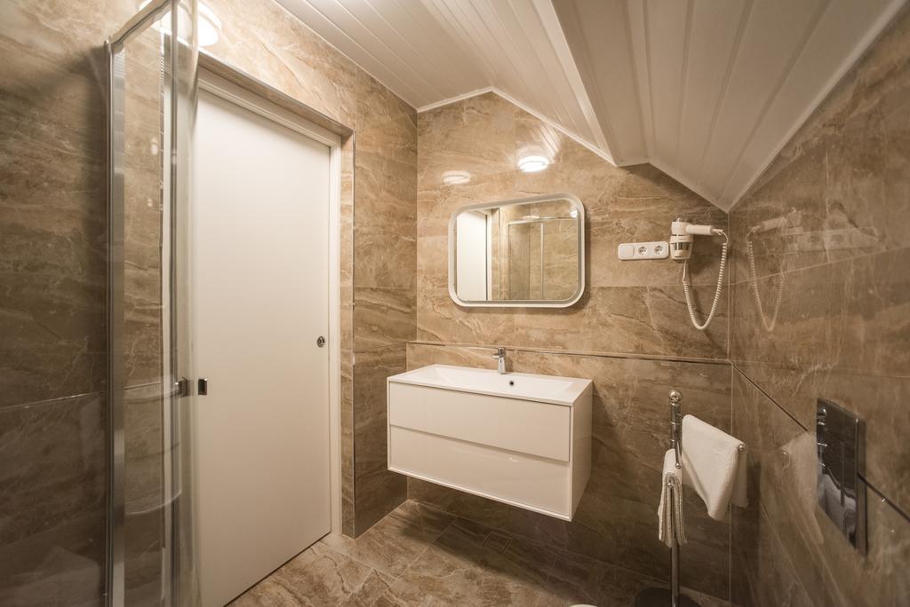 Barcza Vendeghaz Hotel Balatonfüred Екстериор снимка