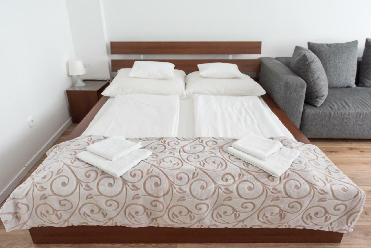 Barcza Vendeghaz Hotel Balatonfüred Екстериор снимка